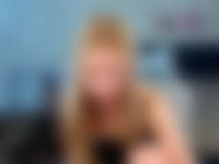 Live cam show with Nika-Flower - Petite on Camsoda