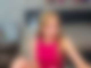 Live cam show with Nika-Flower - Blonde Hair Petite on Camsoda