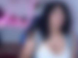 anna-curly18's Live Sex Cam Show