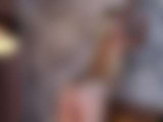 Live cam show with Monica - Flirty on Dare Cams