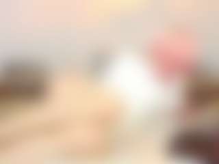 Live cam show with Axell-stone - Brown Eyes on SquirtSoMuch