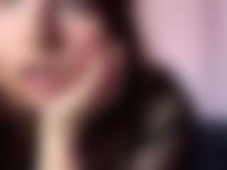 Live cam show with DaciaLinebarger - Smoking on livesuperchat.net