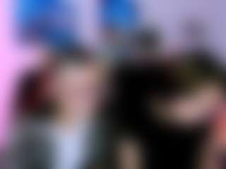 Live cam show with emma-bless - Ass Bouncing on eurowanks.com