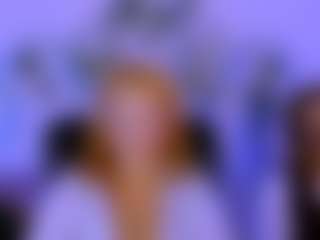 emma-bless's Live Sex Cam Show