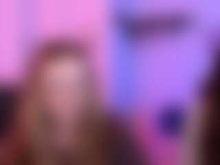 emma-bless's Live Sex Cam Show