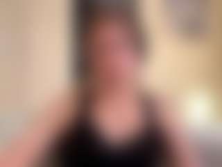 Live cam show with Liv - Normal on madthumbs