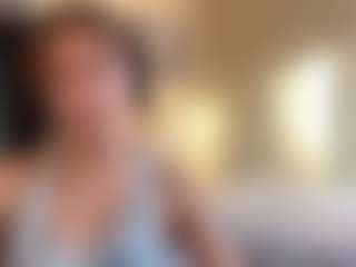 Live cam show with Liv - Green Eyes on Camsoda