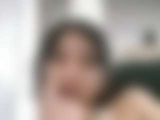VenusBelluci's Live Sex Cam Show