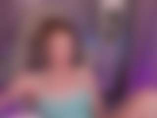 Live cam show with Alisa Allison - Green Eyes on TeamSkeetLive