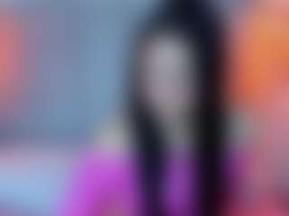 Live cam show with Leah-Brm - Ass Bouncing on Camming Site