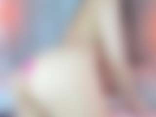 Leah-Brm's Live Sex Cam Show