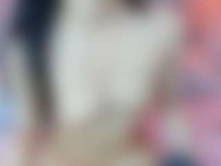 Leah-Brm's Live Sex Cam Show