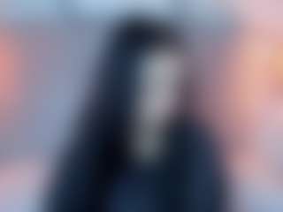 Leah-Brm's Live Sex Cam Show