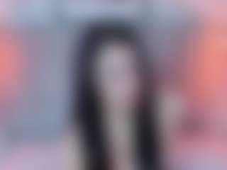 Live cam show with Leah-Brm - Flashing on livesuperchat.net