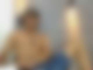 LeleHott01's Live Sex Cam Show