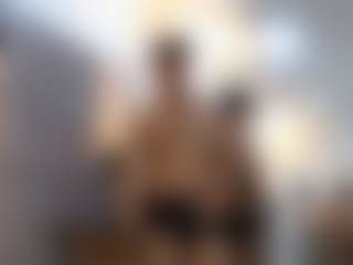 LeleHott01's Live Sex Cam Show