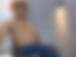 LeleHott01's Live Sex Cam Show