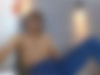 LeleHott01's Live Sex Cam Show