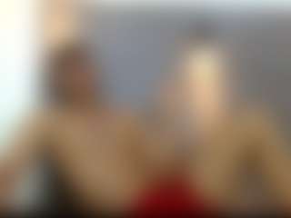 LeleHott01's Live Sex Cam Show