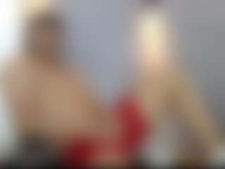 LeleHott01's Live Sex Cam Show