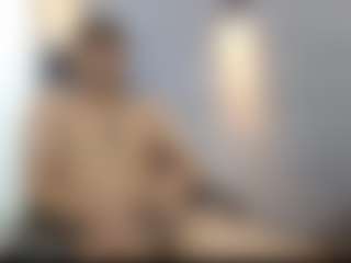 LeleHott01's Live Sex Cam Show