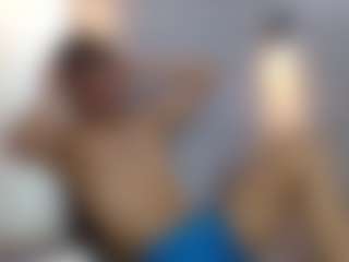 LeleHott01's Live Sex Cam Show