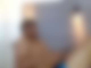 Live cam show with LeleHott01 - Average on livesuperchat.net