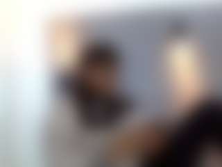 Cam Show en direct de LeleHott01