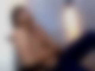 LeleHott01's Live Sex Cam Show