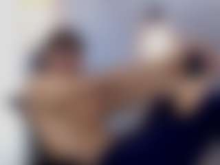 LeleHott01's Live Sex Cam Show