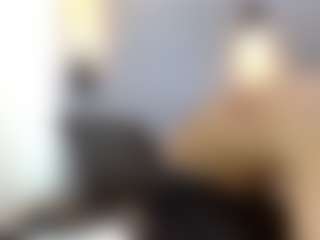 Live cam show with LeleHott01 - Colombia on Camsoda