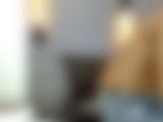 LeleHott01's Live Sex Cam Show