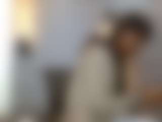 LeleHott01's Live Sex Cam Show