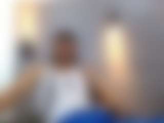 LeleHott01's Live Sex Cam Show