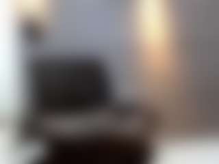 LeleHott01's Live Sex Cam Show
