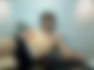 Live-camshow met LeleHott01 - Brown Eyes op Camsoda