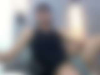 LeleHott01's Live Sex Cam Show