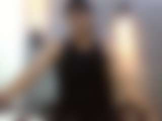 LeleHott01's Live Sex Cam Show