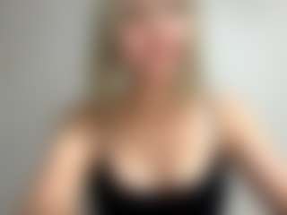 Live cam show with DevoraKolwyck - Blue Eyes on SpankPalCams