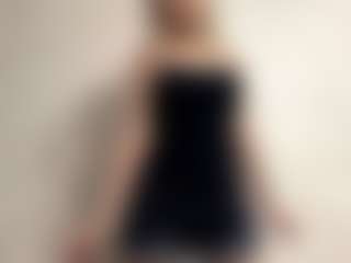 Live cam show with DevoraKolwyck - Granny on Adult Interactions