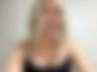 Live cam show with DevoraKolwyck - College on madthumbs