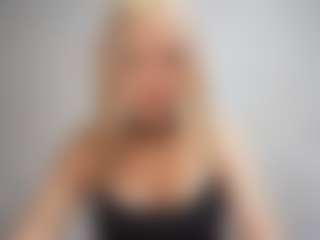 Live cam show with DevoraKolwyck - Granny Squirt on xxxlivecams.org
