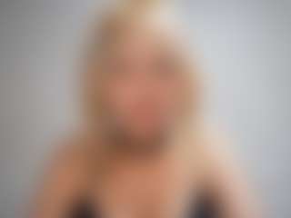 Live cam show with DevoraKolwyck - Asian Granny on Camsoda