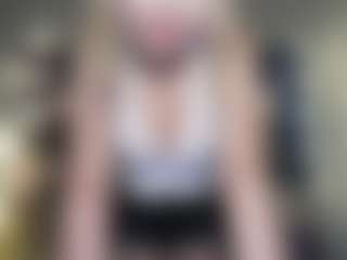 Live cam show with DevoraKolwyck - Dildo Or Vibrator Granny on xDating