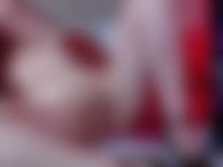 Live cam show with rapunsel-winter - Mature on AdultVida.com