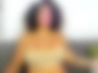 MonicaSaenz's Live Sex Cam Show