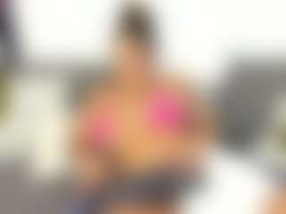 Cam Show en direct de MonicaSaenz
