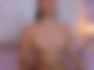 Live cam show with ScarletDoll - Facial on CamClone