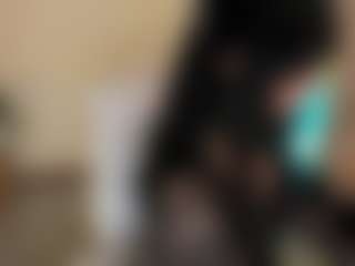 silvanna-more's Live Sex Cam Show