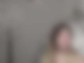 Live cam show with Stefaniasweet - Green Eyes on Mixed Magazine Live